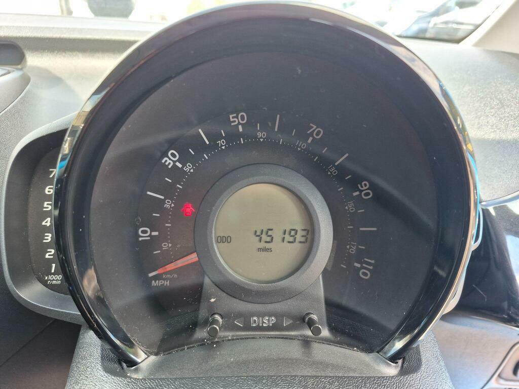 Toyota Aygo Hatchback Black #12