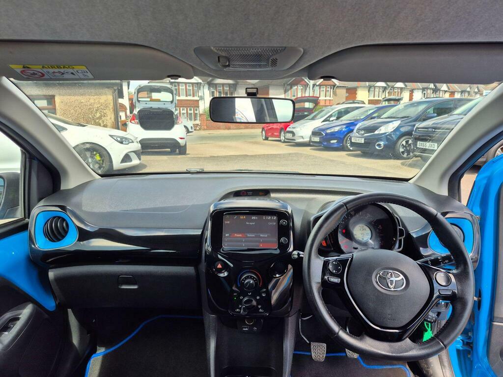 Toyota Aygo Hatchback Black #9