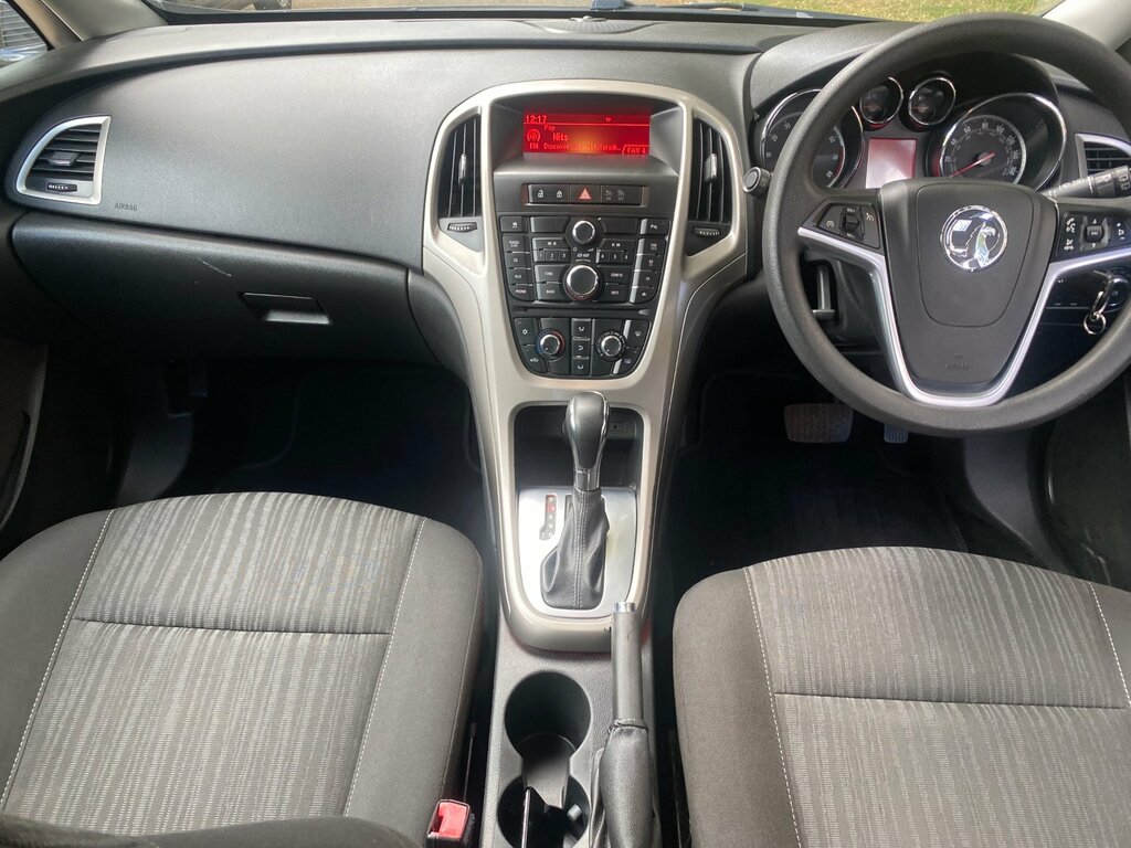 Vauxhall Astra 2.0 Cdti Sri Sports Tourer 165 P Grey #9