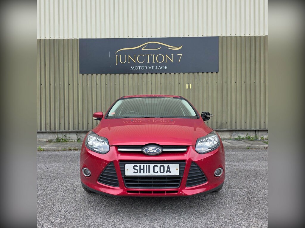 Ford Focus 1.6 Zetec Euro 5 SH11COA Red #4
