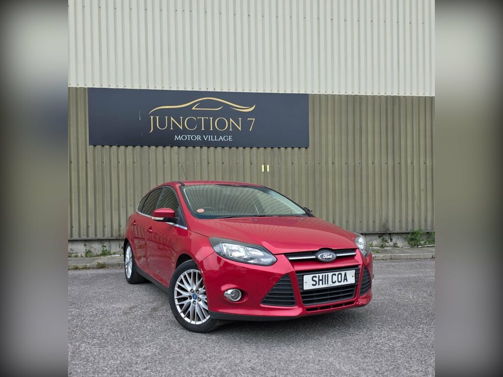 Ford Focus 1.6 Zetec Euro 5 SH11COA Red #2