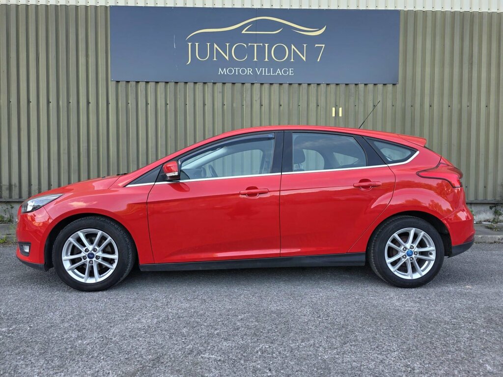 Ford Focus 1.0T Ecoboost Zetec Euro 6 Ss GX65LFW Red #6