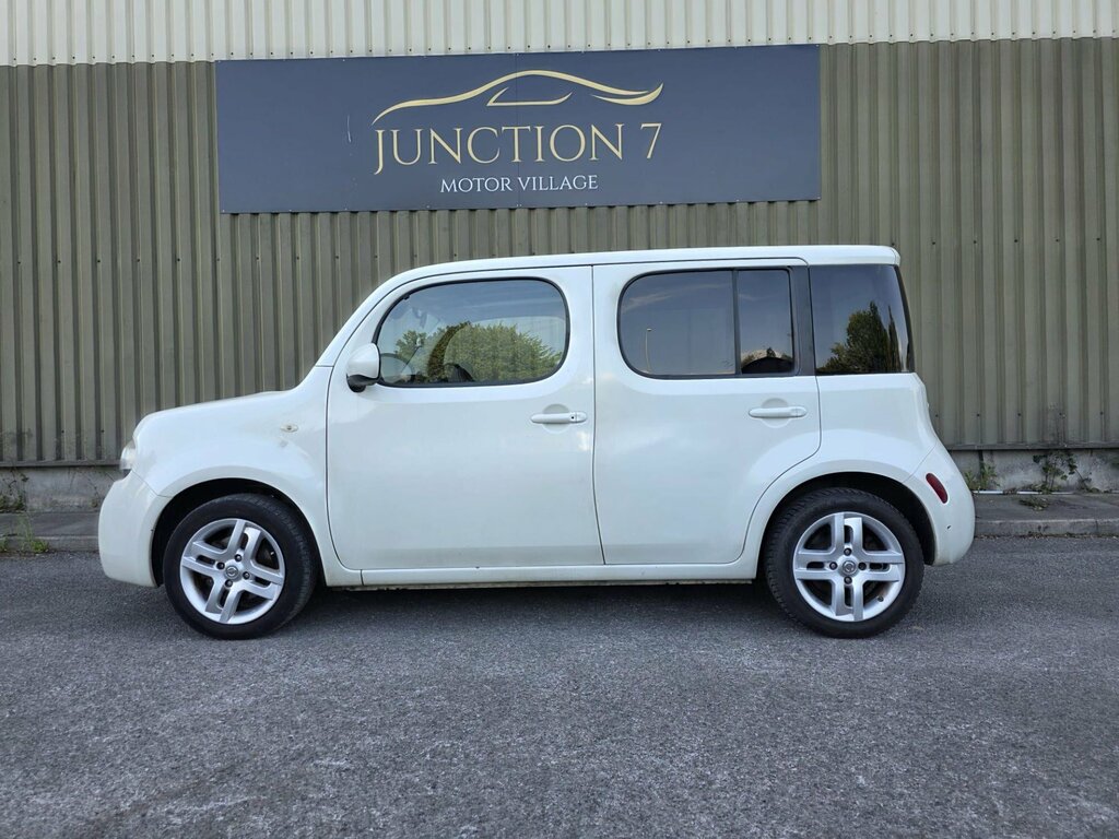 Nissan Cube Hatchback Kaizen 2010 White #7