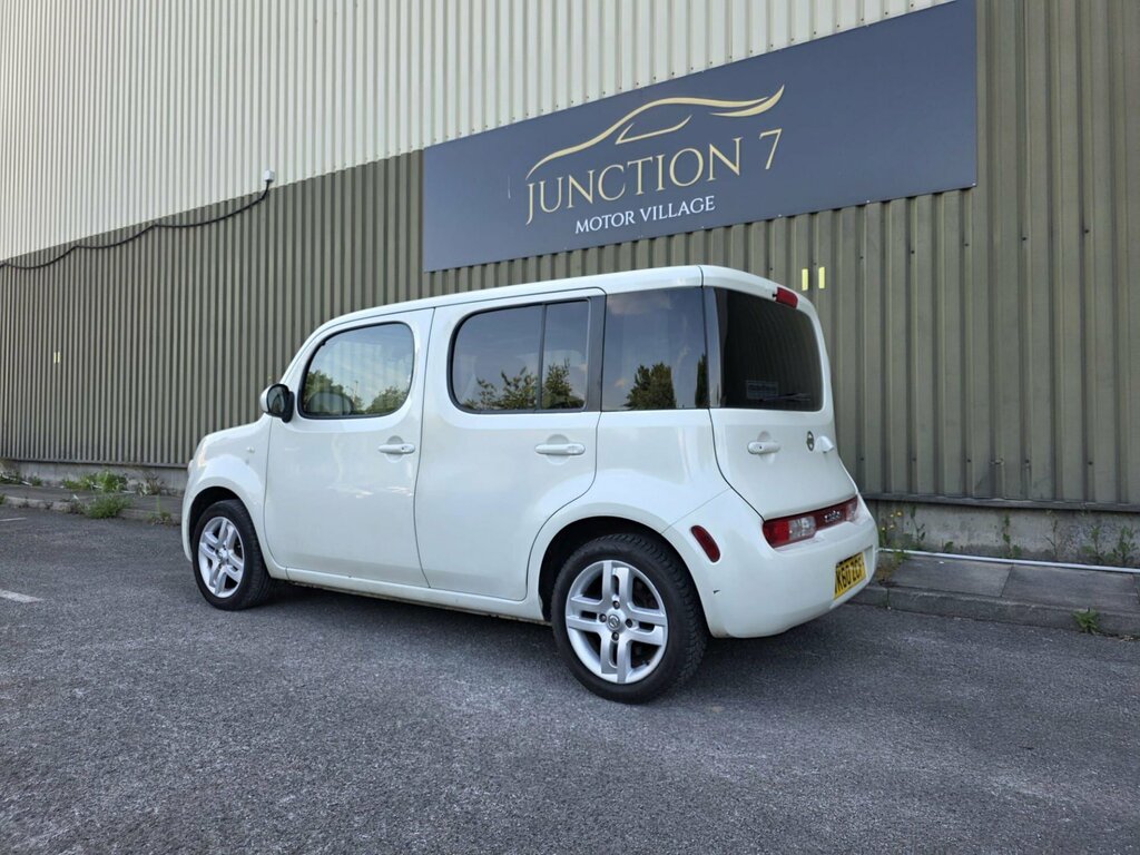 Nissan Cube Hatchback Kaizen 2010 White #8