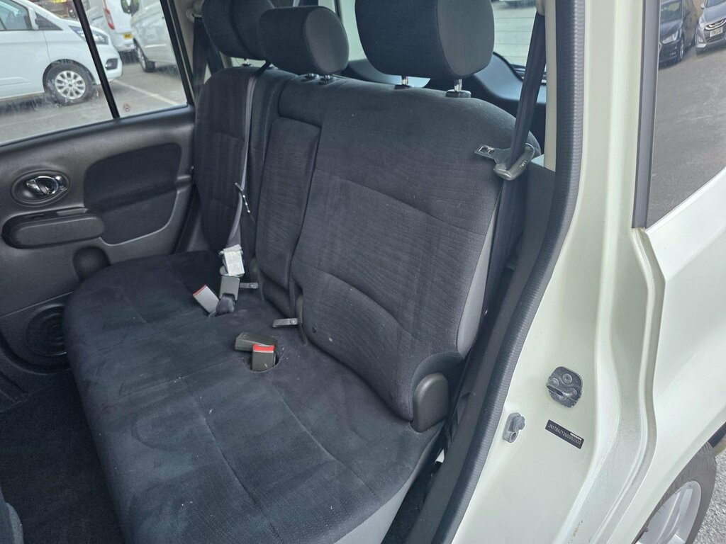 Nissan Cube Hatchback Kaizen 2010 White #21