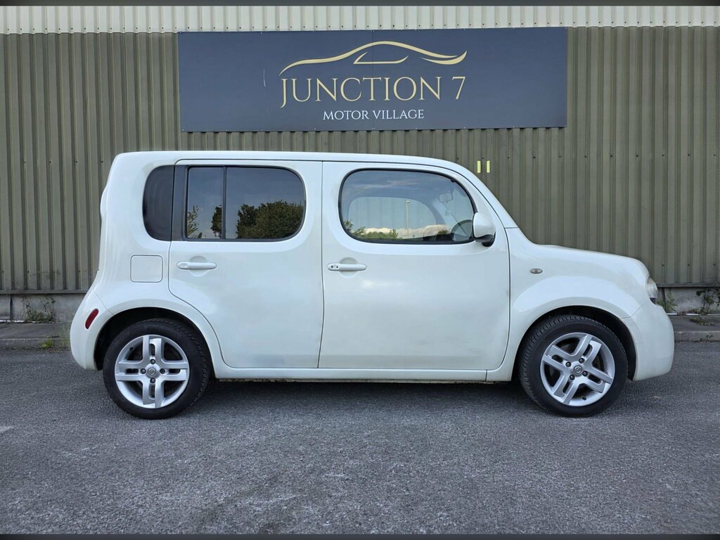 Nissan Cube Hatchback Kaizen 2010 White #10