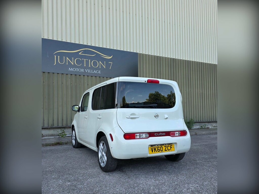 Nissan Cube Hatchback Kaizen 2010 White #12