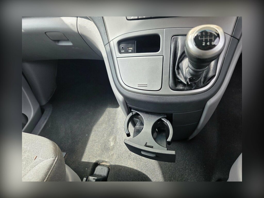 Hyundai I800 2.5 Se Nav Crdi White #25