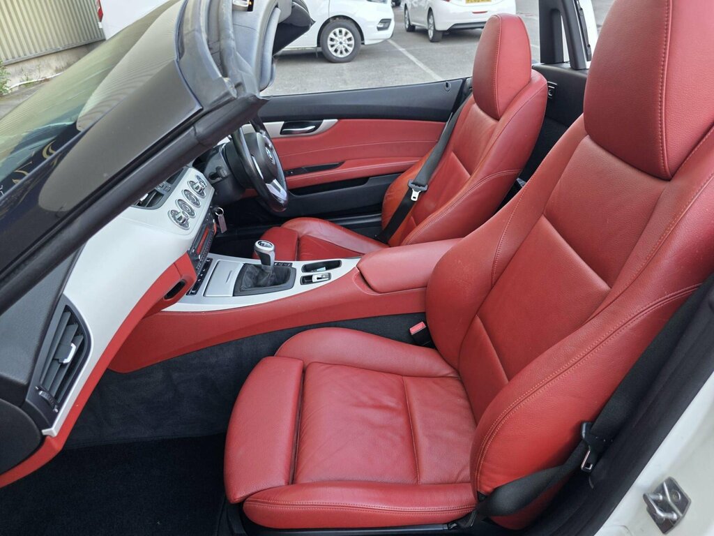 BMW Z4 23I Sdrive Highline Edition Black #17