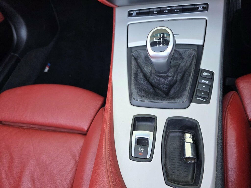 BMW Z4 23I Sdrive Highline Edition Black #22