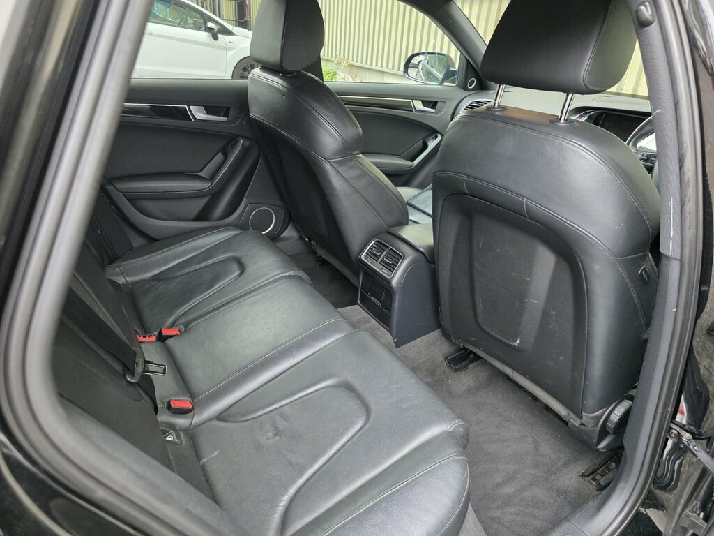 Audi A4 Avant 2.0 Tdi S Line Euro 5 Ss Silver #13