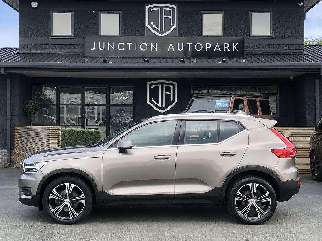 Volvo XC40 B4 Mhev Inscription Pro SB70EFX Grey #4