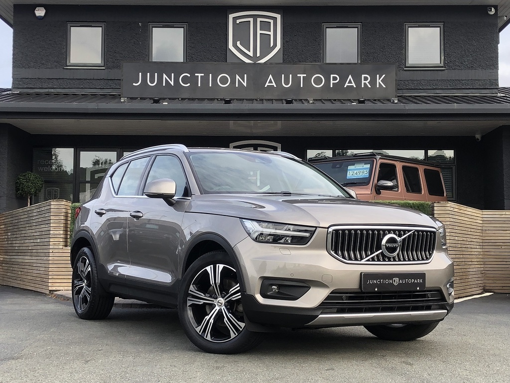 Volvo XC40 B4 Mhev Inscription Pro Grey