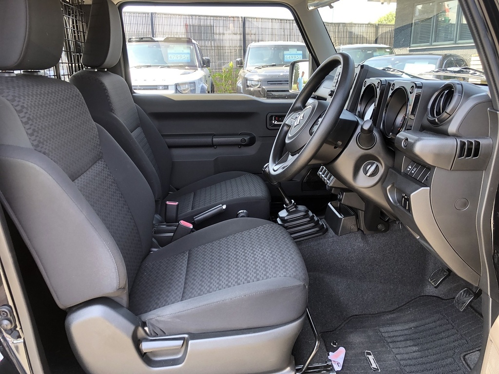 Suzuki Jimny #15