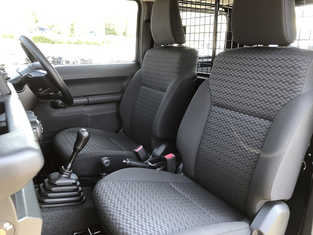 Suzuki Jimny #23