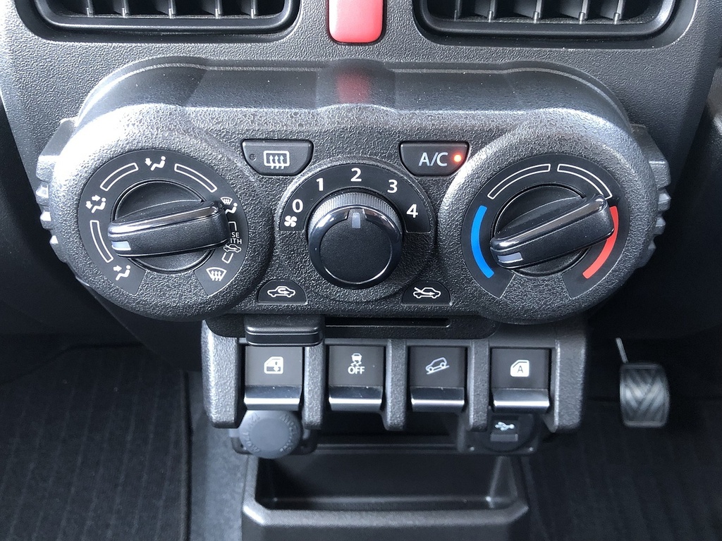 Suzuki Jimny #35