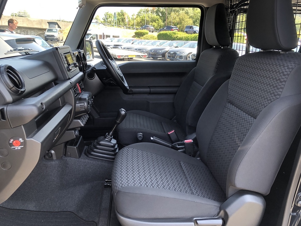 Suzuki Jimny #22