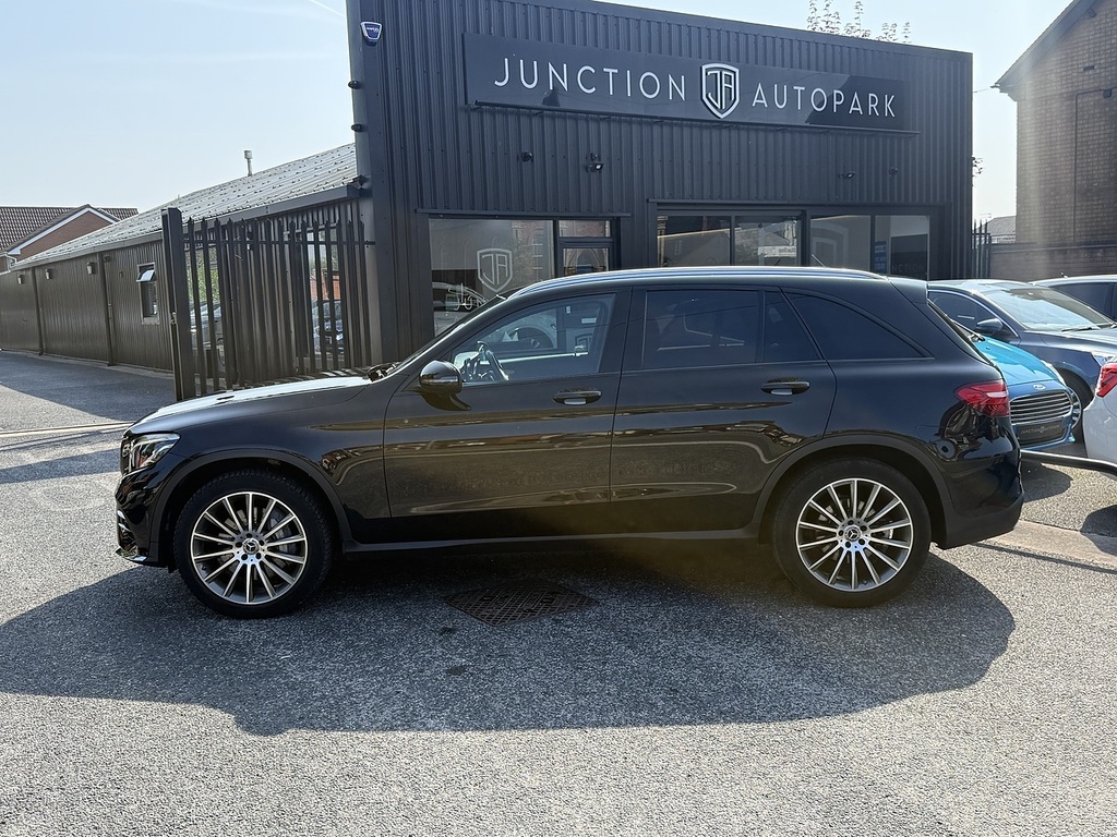 Mercedes-Benz GLC Class Glc250d Amg Line Black #4