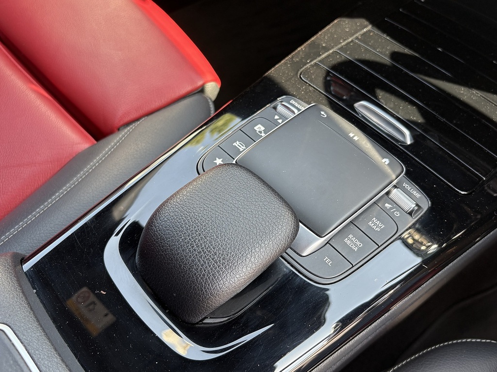 Mercedes-Benz CLA Class Cla 200 Amg Line Tip Red #59