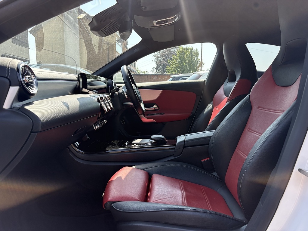 Mercedes-Benz CLA Class Cla 200 Amg Line Tip Red #29