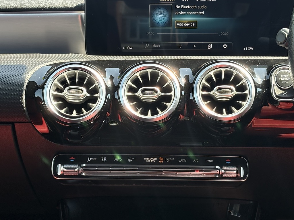 Mercedes-Benz CLA Class Cla 200 Amg Line Tip Red #23