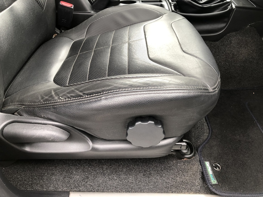 Mitsubishi L200 L200 4Work Club Cab Di-d 4X4 Silver #18