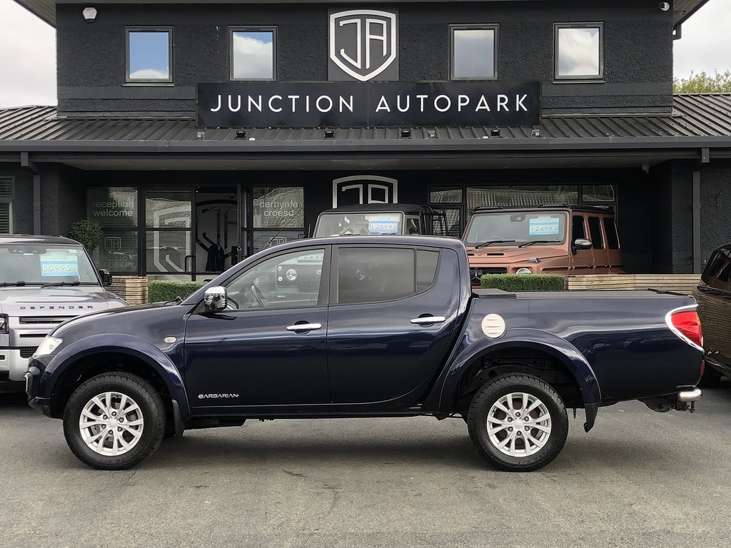 Mitsubishi L200 Di-d Barbarian Blue #4