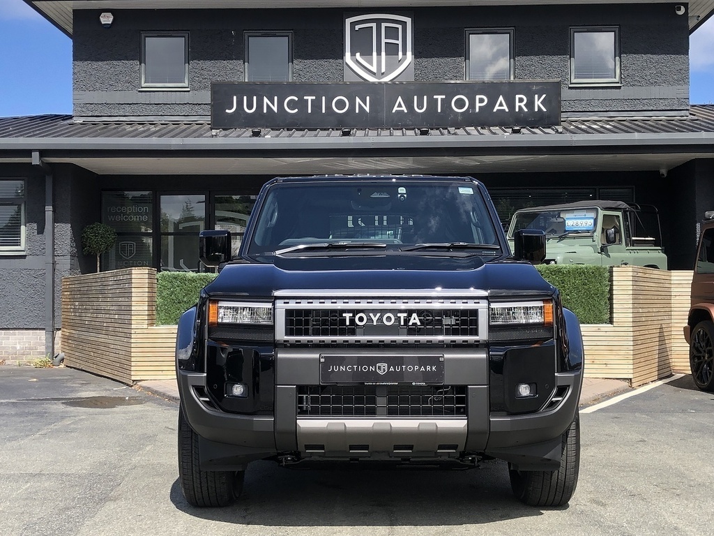 Toyota Land Cruiser D Grey #4