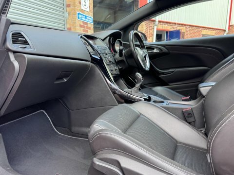 Vauxhall Astra GTC Gtc Sri Ss Red #36