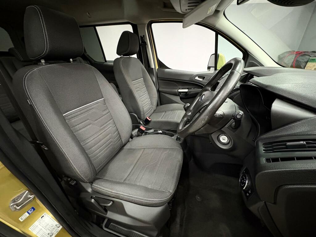 Ford Grand Tourneo Connect 1.5L Titanium White #12