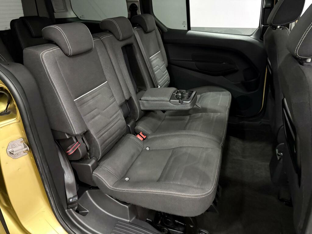 Ford Grand Tourneo Connect 1.5L Titanium White #33