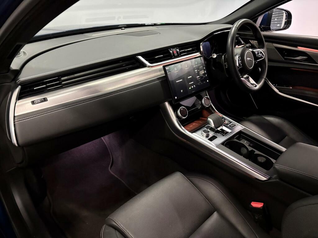 Jaguar XF Jaguar Sportbrake 2.0 D200 R-dynamic Se Bla Grey #11