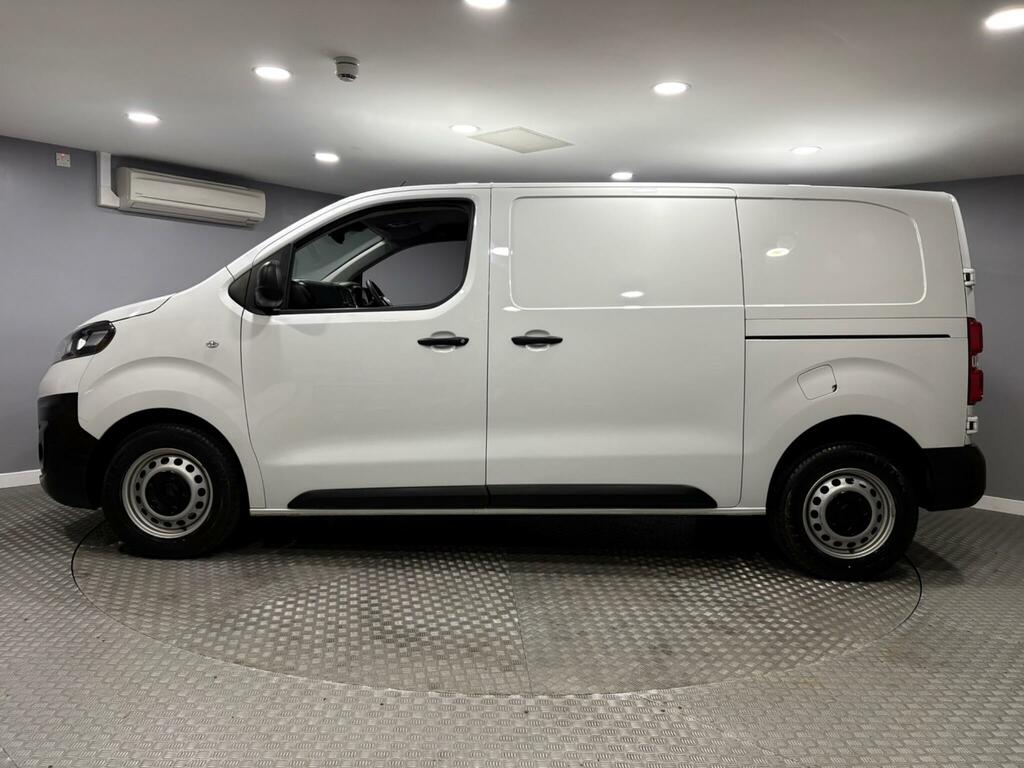Vauxhall Vivaro 1.5 Turbo D 2900 Prime Panel Van 6Dr White #6