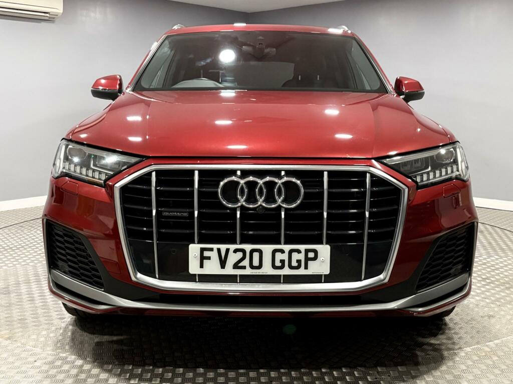 Audi Q7 Black Edition  #8