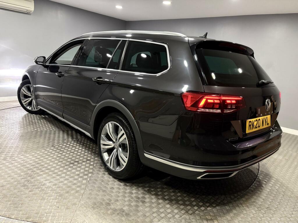 Volkswagen Passat Alltrack 2.0 Tdi Scr 190 Dsg Green #50