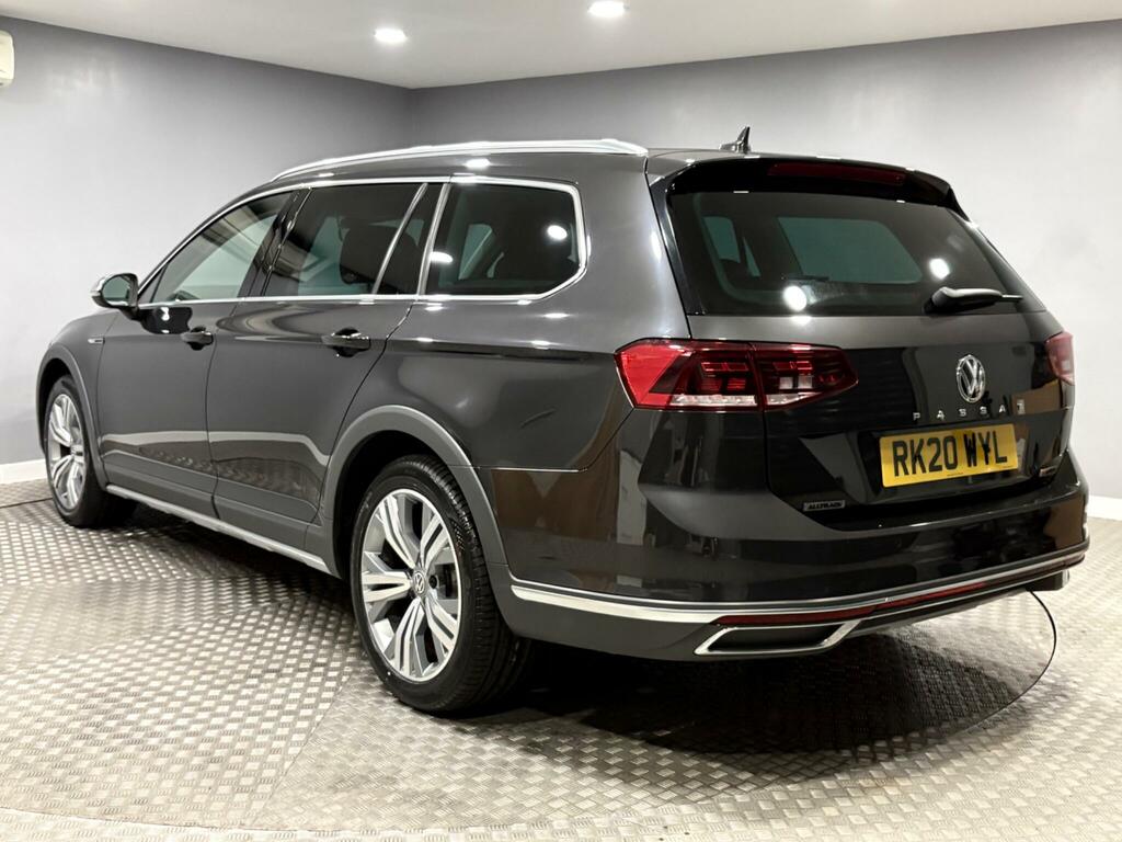 Volkswagen Passat Alltrack 2.0 Tdi Evo Alltrack Estate Dsg 4Motion Grey #5