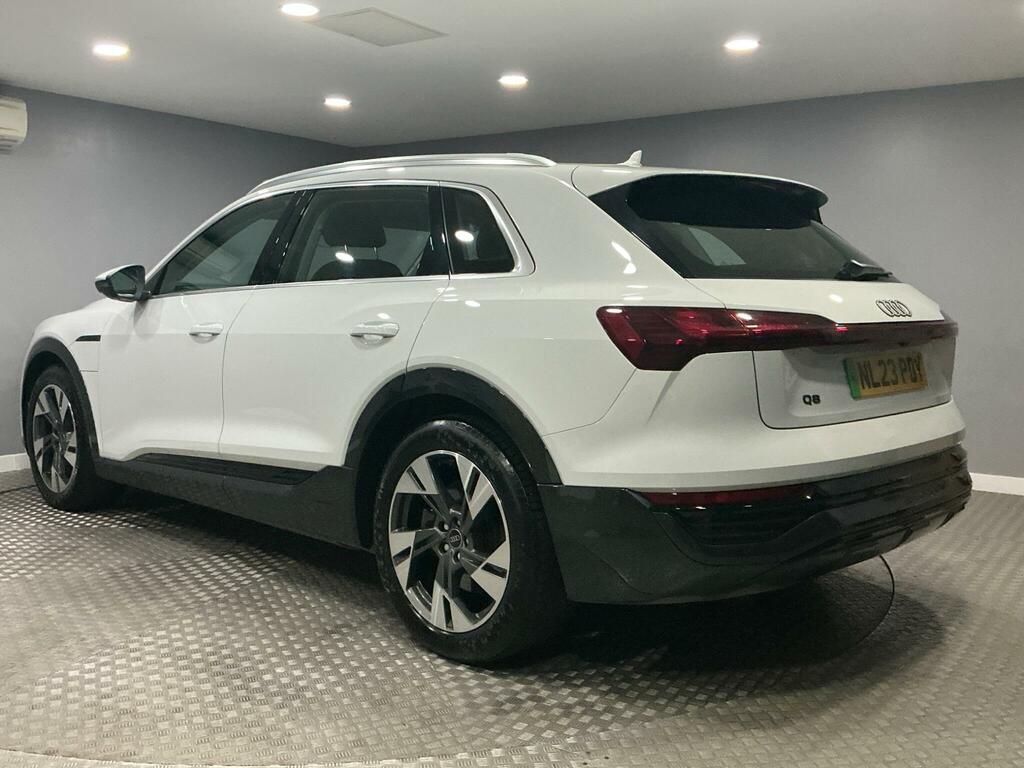 Audi Q8 e tron 50 Sport Quattro 95Kwh 11Kw Charger White #5