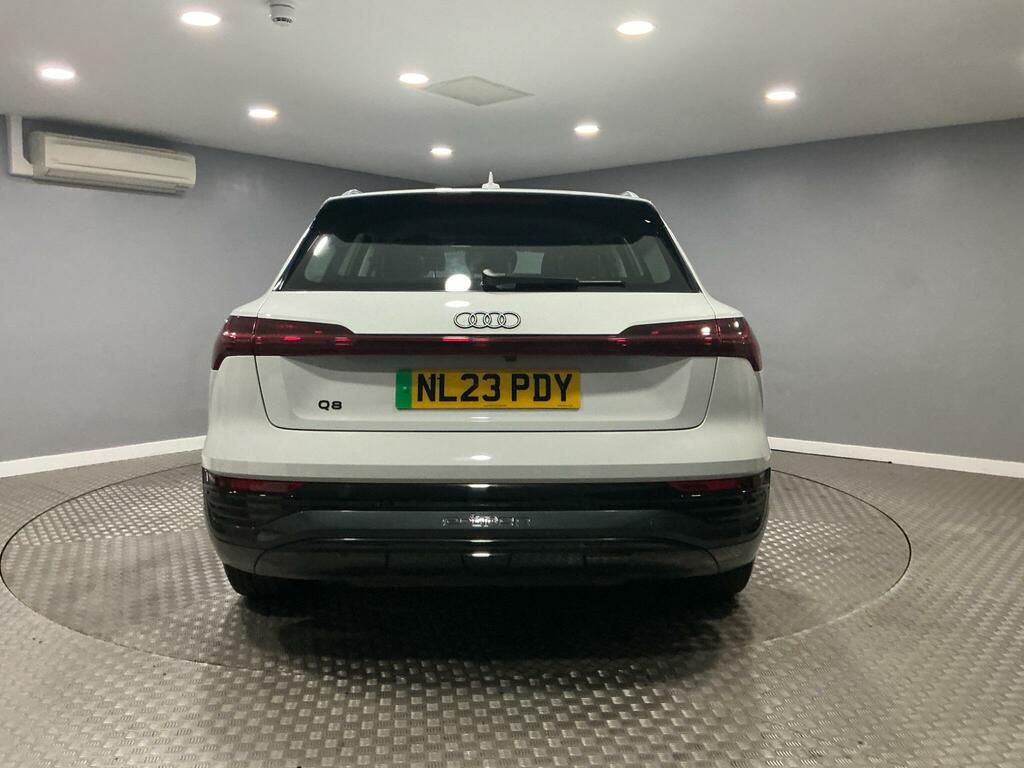 Audi Q8 e tron 50 Sport Quattro 95Kwh 11Kw Charger White #4