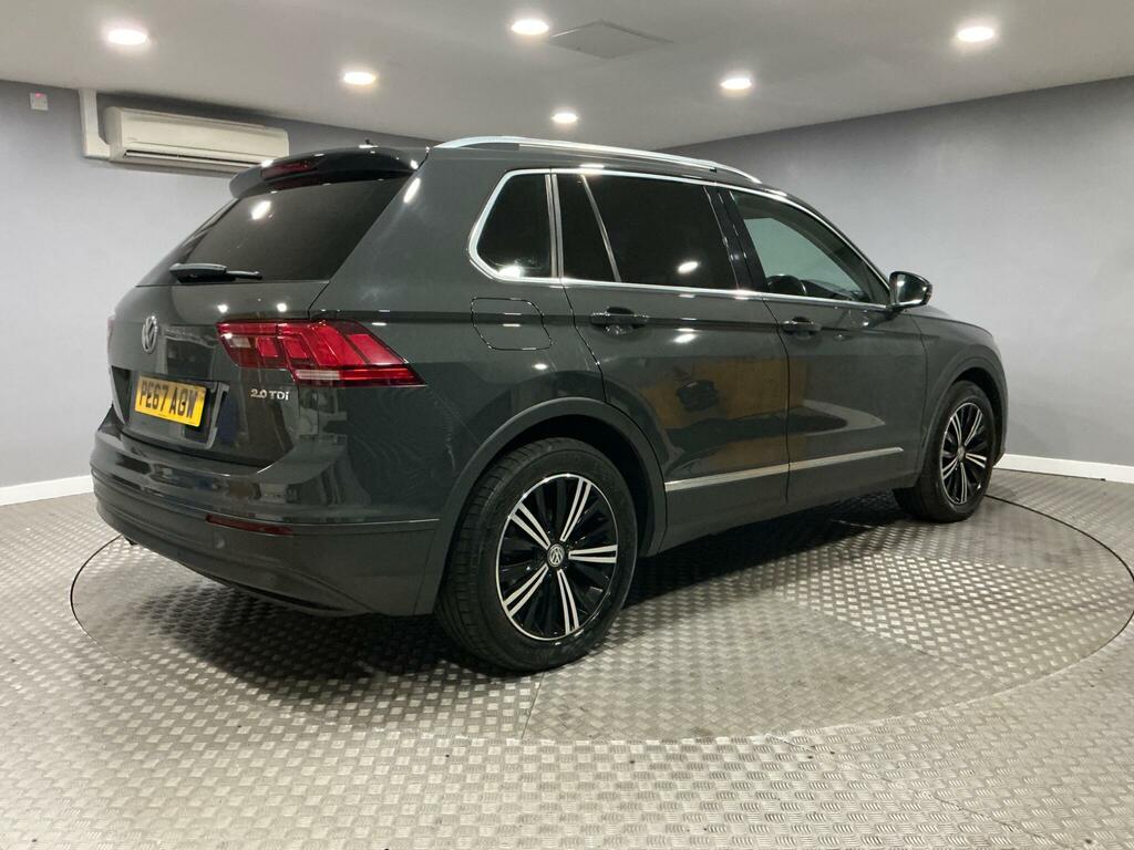Volkswagen Tiguan 2.0 Tdi Se Navigation Euro 6 Ss Grey #3
