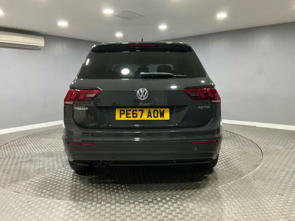 Volkswagen Tiguan 2.0 Tdi Se Navigation Euro 6 Ss Grey #4