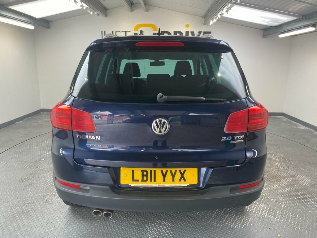 Volkswagen Tiguan Tdi R-line Black #4