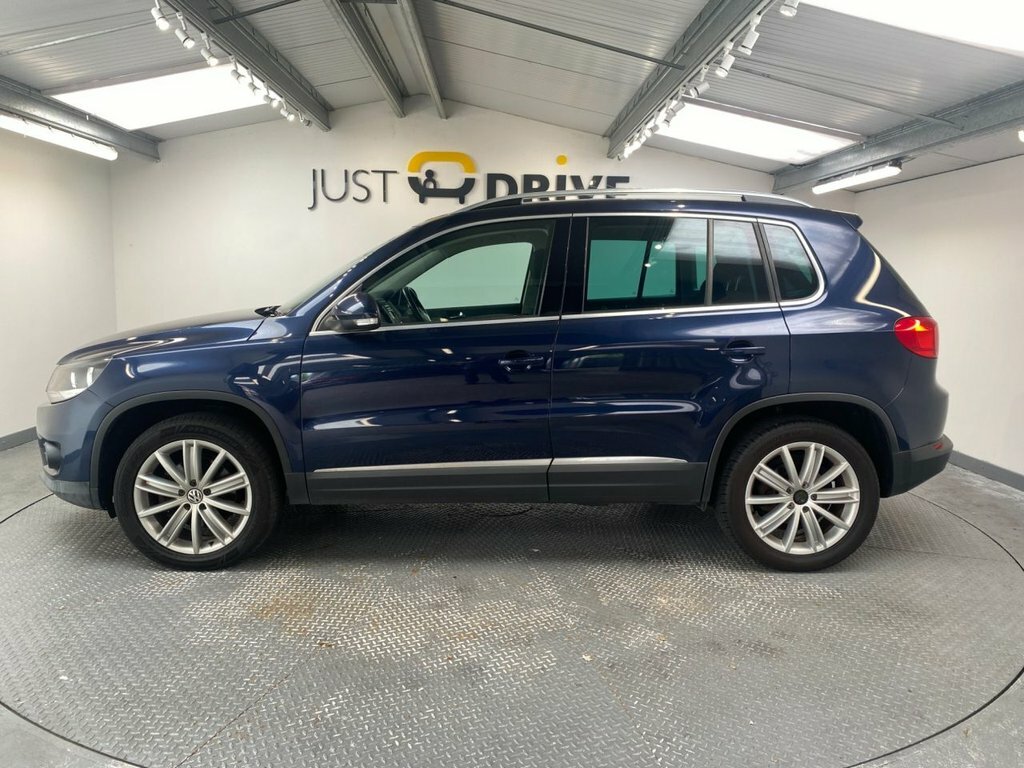 Volkswagen Tiguan Tdi R-line Black #2