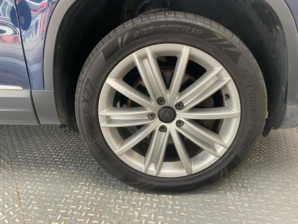 Volkswagen Tiguan Tdi R-line Black #10