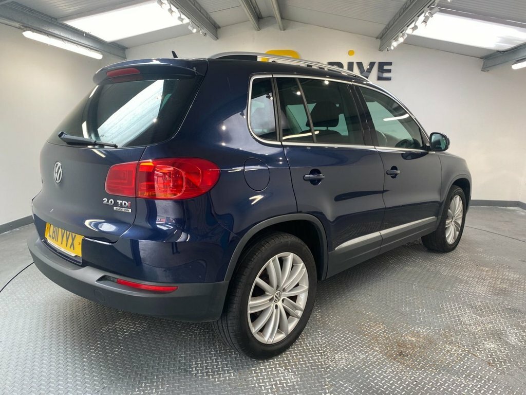 Volkswagen Tiguan Tdi R-line Black #5
