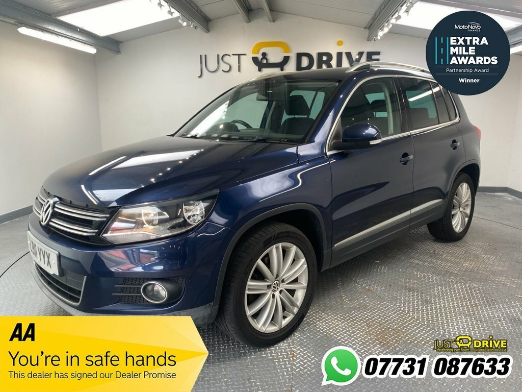 Volkswagen Tiguan Tdi R-line Black #1