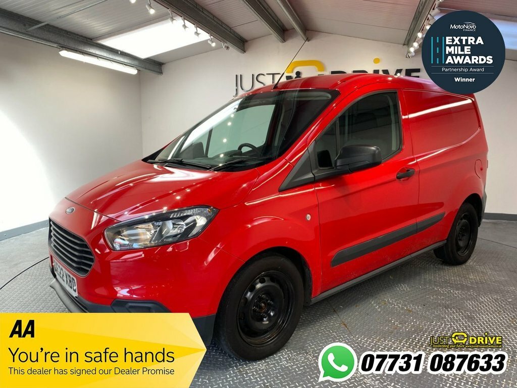 Ford Transit Courier 1.5L Leader Red