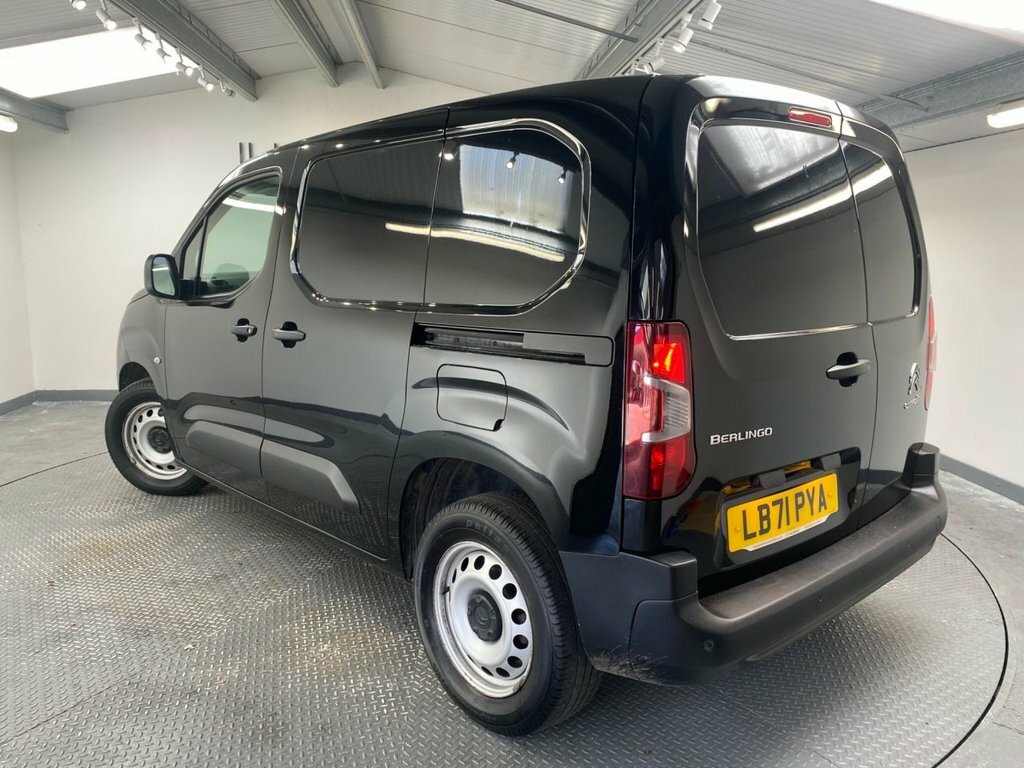 Citroen Berlingo 1.5L Worker M Pro Black #4