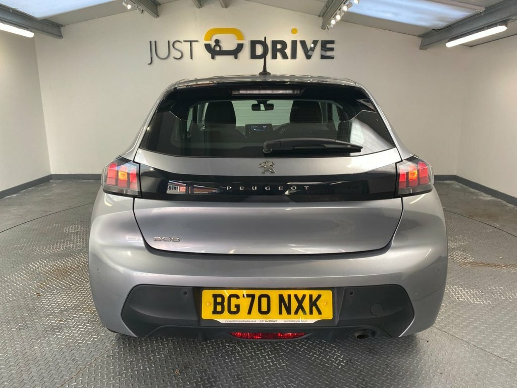 Peugeot 208 1.2L Active Grey #4
