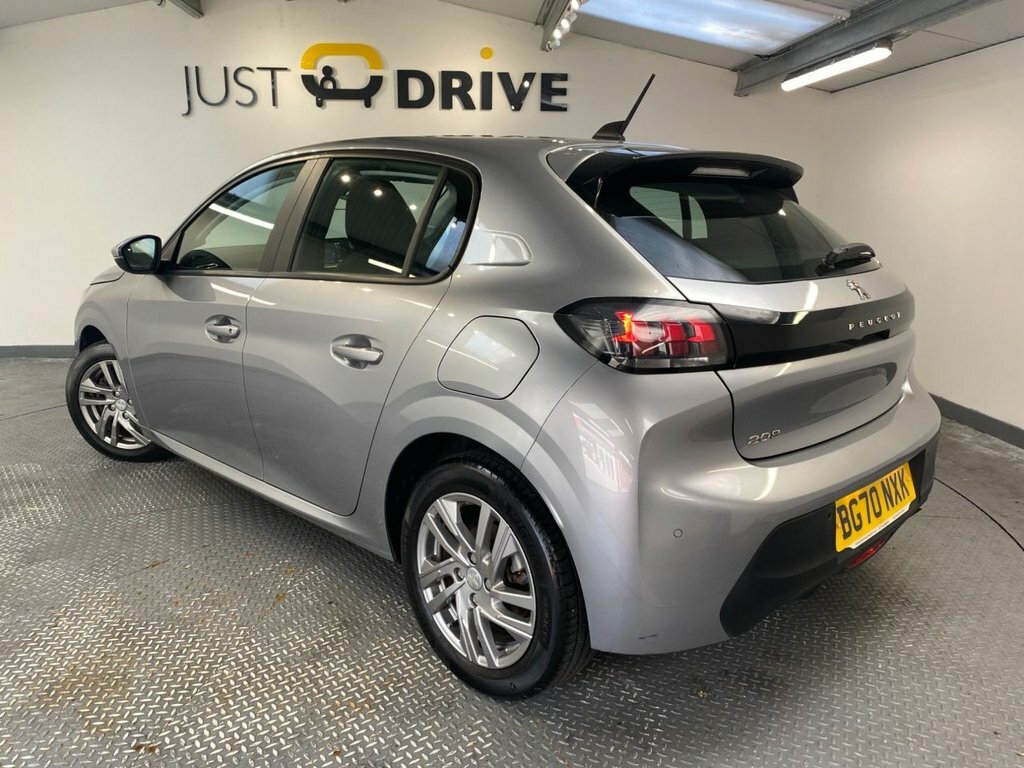 Peugeot 208 1.2L Active Grey #3