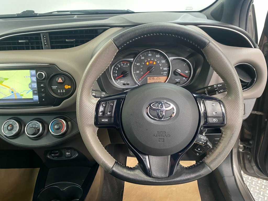 Toyota Yaris 1.33 Dual Vvt-i Design Euro 6 Brown #12